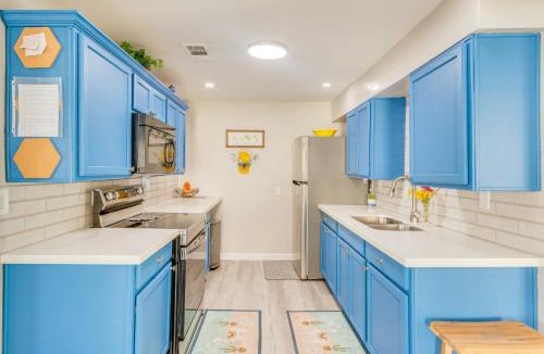 South Pensacola House | 1 Mi to Dtwn Home with Furnished Patio in Pensacola