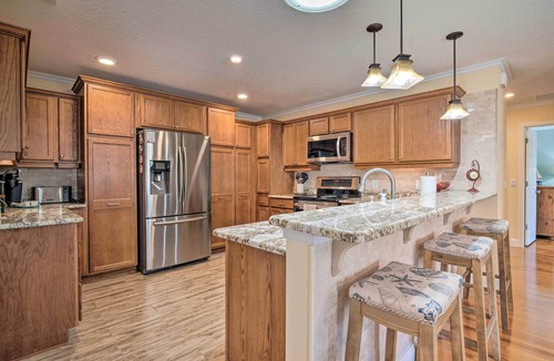 St. Charles Cottage | ~ 1 Mi to Golf: Home w/Patio in The Villages!