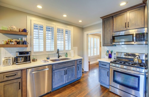Bristol Cottage | 1 Mi to Music & State St! Updated Bristol Home