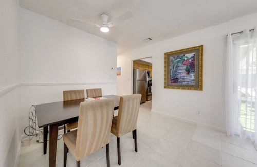 Cypress Point Condo | 1 Mi to Pompano Beach! Couple’s Retreat w/Pool