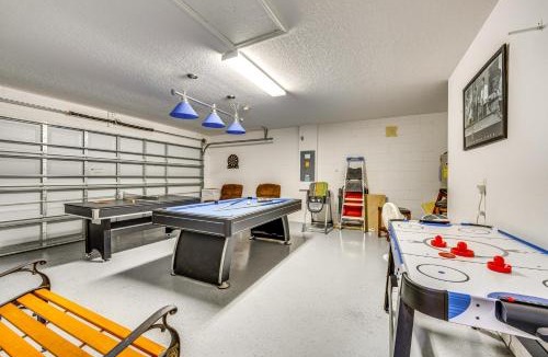 Highgate Park House | 10 Mi to Disney Family Retreat with Game Room!
