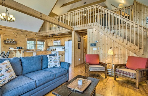 Sweetbriar Farms Cabin | 10 Mi to Lake Lure: Mtn-View Cabin w/Deck & Loft!