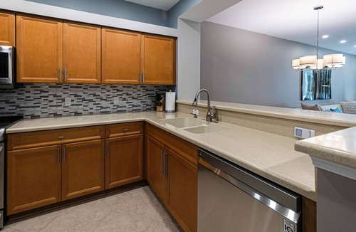Iona Condo | 10 min away from FT. Myers Beach! Beautiful family sized condo.