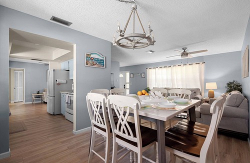 West Bradenton House | 10 MINS TO ANNA MARIA@HEATED POOL/SPA@GAME ROOM@OASIS ESCAPE