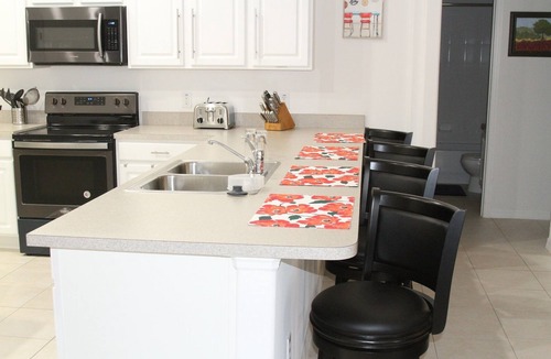 Legacy Park House | 10 MINUTES FROM DISNEY - MAKE THIS YOUR HOME AWAY FROM HOME.