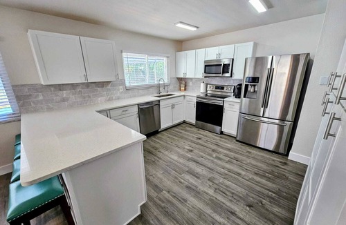 North Port House | 10 minutes to Mineral Springs w/large Pool and Pet Friendly!