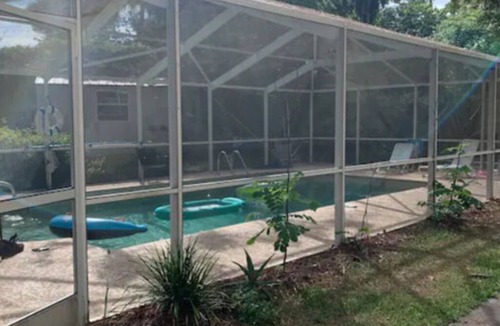 Inglis Cabin | 10) Paddler's Cottage
