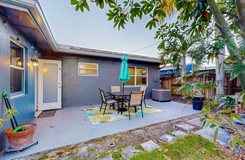 Oakland Park House | 100 m² House ∙ 2 bedrooms ∙ 6 guests