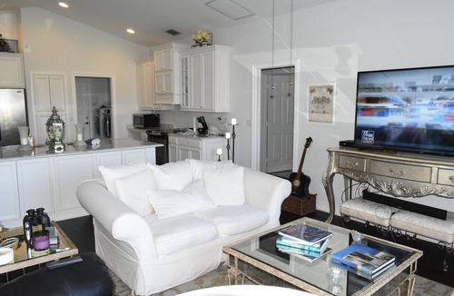 Gateway House | 100% Remodeled Minutes From Jet Blue Ball Park