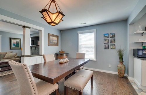 Knoxville House | '1001 Sevier Bungalow': 2 Mi to Neyland Stadium!