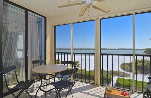 South Island Condo | 101 m² Condo ∙ 2 bedrooms ∙ 6 guests