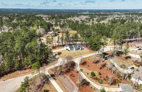 McCormick House | 101 Reasons to Stay! Savannah Lakes Village Home