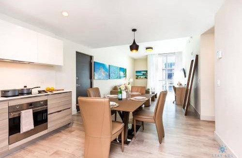 Hollywood Apartment | 102 m² Apartment ∙ 2 bedrooms ∙ 6 guests