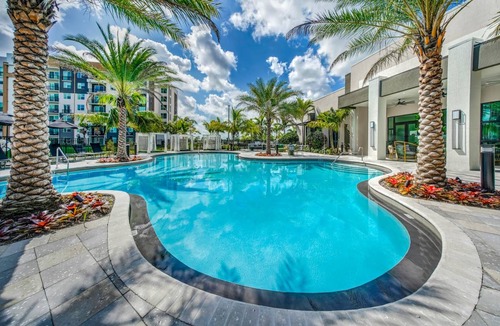 Miami Gardens Condo | 102 m² Condo ∙ 2 bedrooms ∙ 4 guests