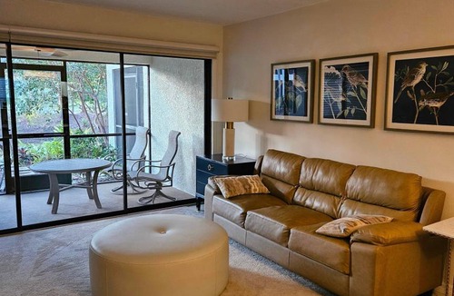 The Meadows House | 102 m² House ∙ 2 bedrooms ∙ 4 guests