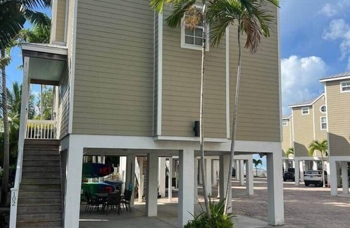 Cudjoe Key House | 102 - Newly renovated house Oceanside and Pool