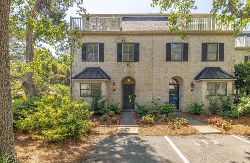Saint Simons Island House | 1035 Beachview Dr #13