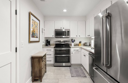 West Beach Cottage | 1067 Sparrow Pond Cottage by Akers Ellis Rentals
