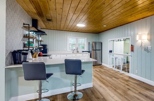 Candler House | 107 m² House ∙ 2 bedrooms ∙ 8 guests