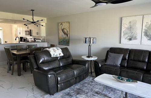 Beachwalk Isles Condo | 108 m² Condo ∙ 2 bedrooms ∙ 6 guests