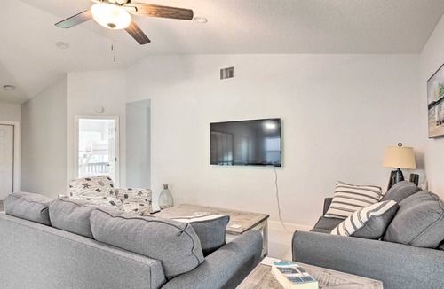 North Palm Beach Heights House | 112 m² House ∙ 3 bedrooms ∙ 8 guests
