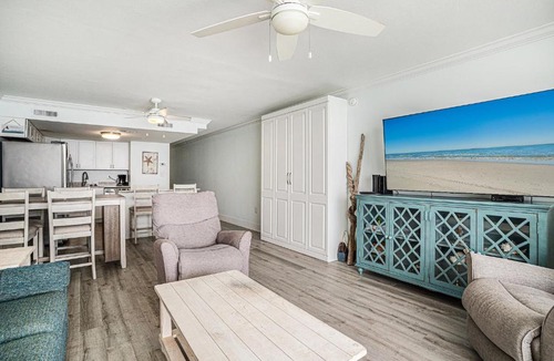 Garden City Apartment | 1109 Waters Edge Resort condo