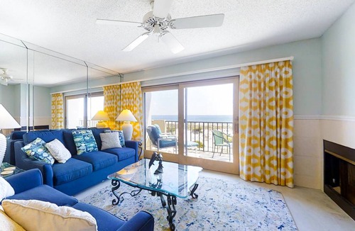 Amelia City Apartment | 111 m² Apartment ∙ 2 bedrooms ∙ 6 guests