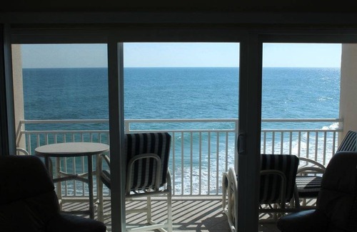 Satellite Beach Condo | 111 m² Condo ∙ 2 bedrooms ∙ 5 guests
