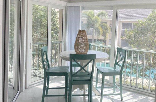 Pelican Bay Condo | 111 m² Condo ∙ 3 bedrooms ∙ 6 guests