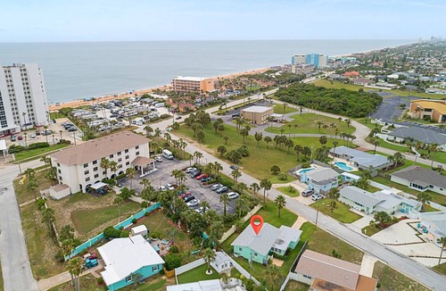 Plaza Shores House | 112 m² House ∙ 2 bedrooms ∙ 4 guests