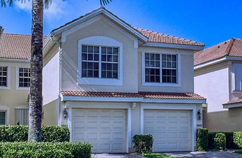 Majestic Palms House | 116 m² House ∙ 3 bedrooms ∙ 8 guests