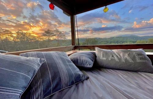 La Follette Cabin | 12 bdrm covered dock, hot tub, cwby pool, sleeps 46, “Mountain Ridge”