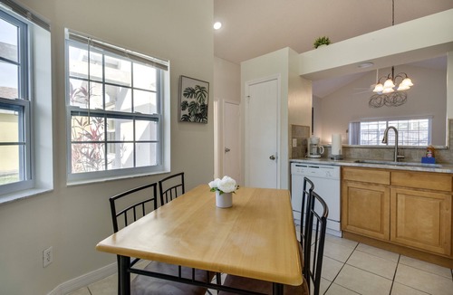 Buena Ventura Lakes House | 12 Mi to Disney World: Sunny Home w/Pool!
