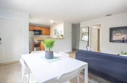 Riverside Park Apartment | 120 m² Apartment ∙ 2 bedrooms ∙ 4 guests