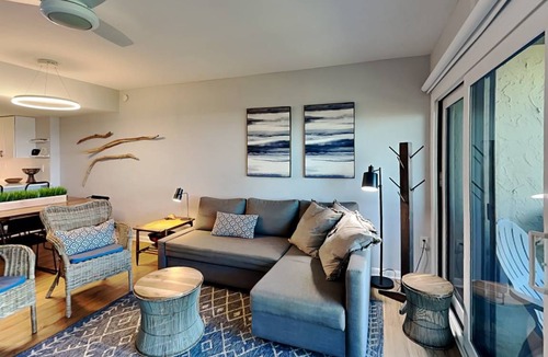 Butler Beach Condo | 121 m² Condo ∙ 2 bedrooms ∙ 6 guests