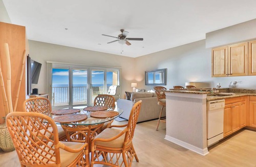 Independence Square Condo | 121 m² Condo ∙ 2 bedrooms ∙ 6 guests