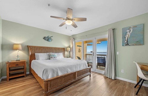 Innerarity Townhomes House | 122 m² House ∙ 2 bedrooms ∙ 6 guests