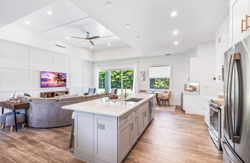 Imperial Golf Estates House | 1245 Naples Home