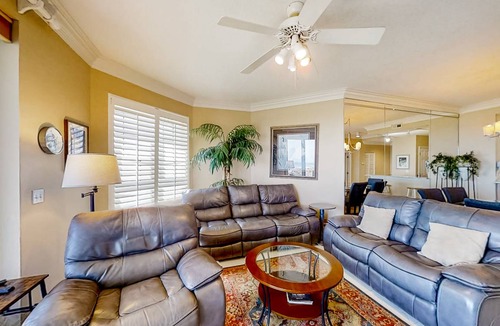Amelia City Condo | 125 m² Condo ∙ 2 bedrooms ∙ 4 guests