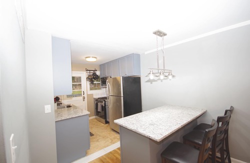 North Druid Hills House | 1272 Great Downtown Location nice 2 bedroom home on quite street