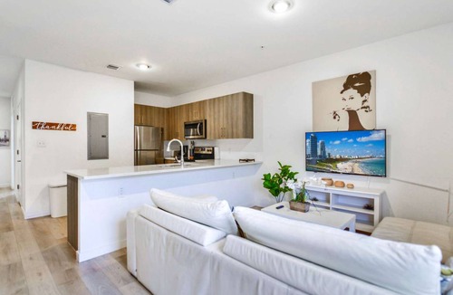 Golden Glades House | 128 m² House ∙ 3 bedrooms ∙ 8 guests