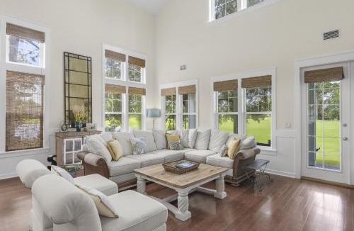 Laurel Grove House | 1285 Laurel Grove 'Seabatical'