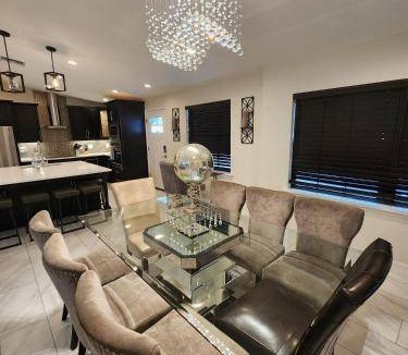 College Park House | 13 m² House ∙ 4 bedrooms ∙ 16 guests