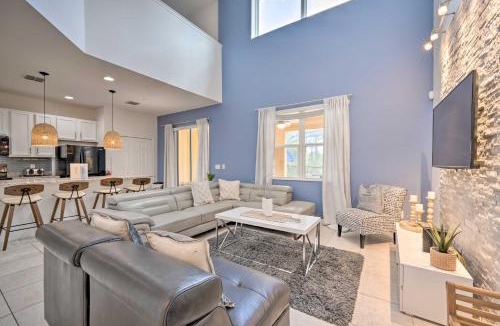 Watersong Villa | 13 Mi to Parks Davenport Home with Pool and Game Room
