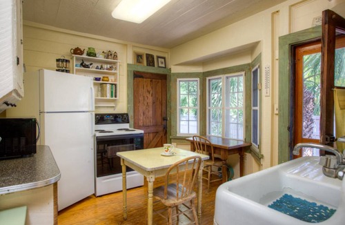 Pass-a-Grille House | 130 m² House ∙ 2 bedrooms ∙ 4 guests