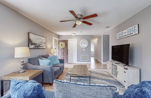 Palm Harbor House | 131 m² House ∙ 3 bedrooms ∙ 8 guests