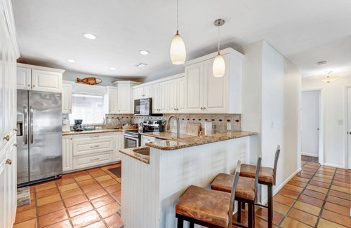 Naples Park House | 132 m² House ∙ 3 bedrooms ∙ 8 guests