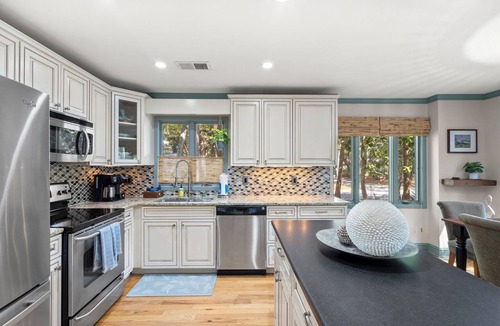 West Beach Village Condo | 1337 Fairway Oaks Villa by Akers Ellis Rentals