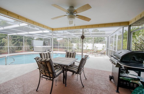 Bonita Springs House | $ 135/n slashed from $ 199/n Oct. Bonita Springs, pool, spa, 3 Min. to Beach !