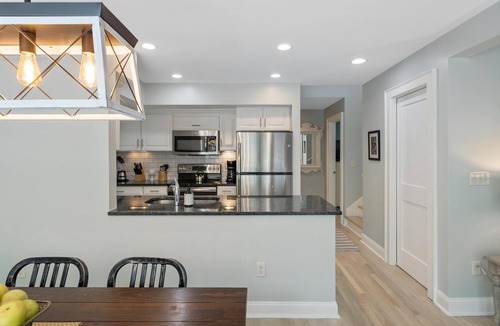 West Beach Village Condo | 1357 Fairway Oaks Villa by Akers Ellis Rentals